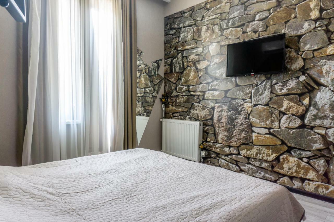Guesthouse Kado Tbilisi Exterior photo